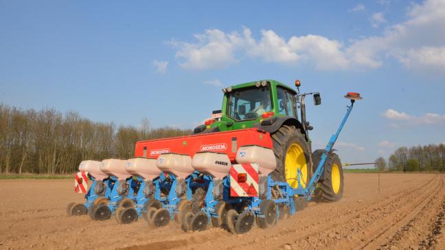 Varmabel – Variétés Maïs Belgique – représente le nouveau réseau  de référence pour le choix variétal du maïs dans notre pays.  Incontournable dès le printemps 2018 !