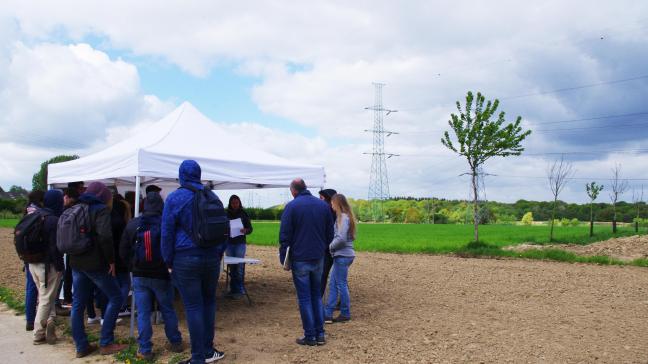 Quelque 120 étudiants en agronomie ont pu participer à la journée de visite de Terrain organisée au CTA de Strée.