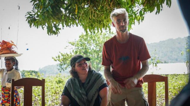 Cécile Schalenbourg et Cédric Saccone ont pu partager leurs expériences de terrain avec les agriculteurs béninois.