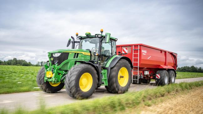 Avec une génération comprenant 14 nouveaux modèles de 110 à 250 ch, la nouvelle série 6R devient plus intelligente pour aider ses utilisateurs à en faire davantage.