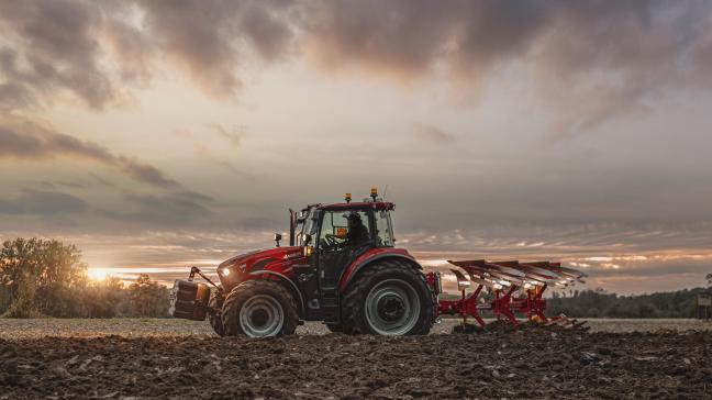 Case IH_Farmall C_2025 model_field2
