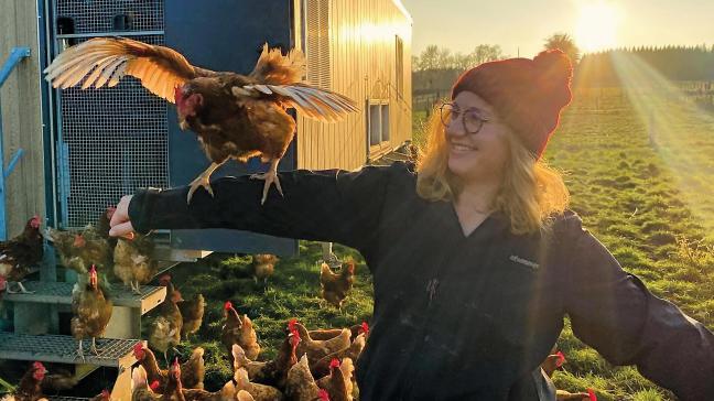 «En 18mois, je suis passée de 200 à 1.400poules. Le pâturage contribue sans aucun doute au succès de nos œufs!»