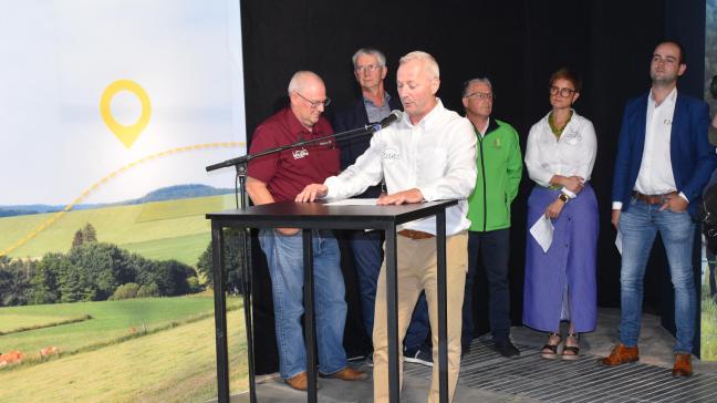 Les représentants des organisations agricoles wallonnes se sont succédé à la tribune pour dénoncer l’orientation donnée à la Pac par la commission.