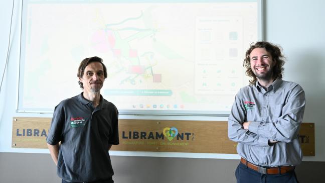 Dans le cadre de la Foire de Libramont, Julien Herinckx (à droite), accompagné de Damien Maillard (à gauche), tous deux chercheurs au Cra-w, ont présenté la plateforme RiskPPP.