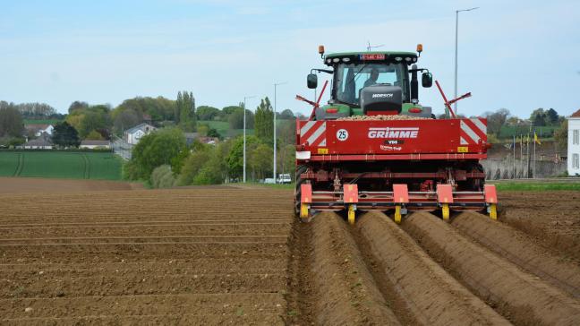 A l’heure actuelle, la plupart des planteuses sont dotées de l’équipement nécessaire  au cloisonnement des inter-buttes.