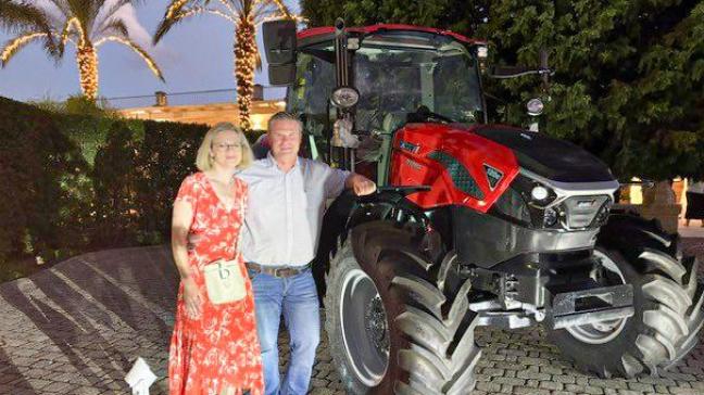 Delphine D’Hont, ici aux côtés de Benoît Demol, reprend la gérance des sociétés avec Alexandre Detournay.