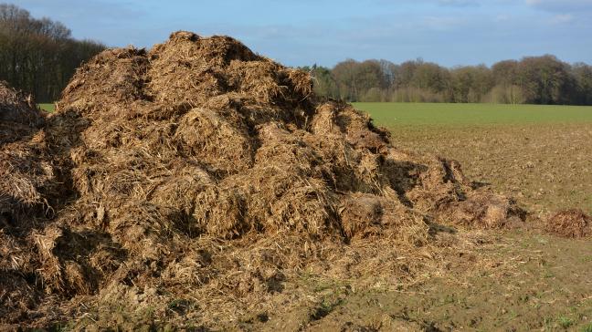 Le texte prévient que l’autorisation d’épandage de ces engrais sur les cultures arables devra être accompagnée de la mise en œuvre de bonnes pratiques agroenvironnementales.