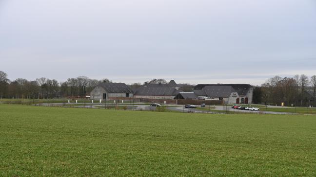 Dans le cadre d’un bail de longue durée, le bailleur peut notifier un congé entre trois et quatre ans avant l’échéance du bail, en vue de vendre le bien loué.