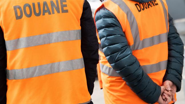 L’agence surveille les importations de produits afin d'empêcher l'entrée de matériel végétal potentiellement dangereux sur le territoire de l'Union européenne.