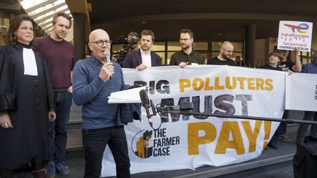 « Le tribunal reconnaît aujourd’hui  que l’agriculture est directement touchée par la crise climatique », s’est satisfait Hugues Falys à la sortie du tribunal.