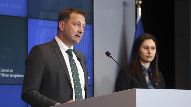 La commission propose de renforcer les aides en faveur des jeunes agriculteurs, avec l’objectif de porter à 6 % la part des paiements qui leur est dédiée.