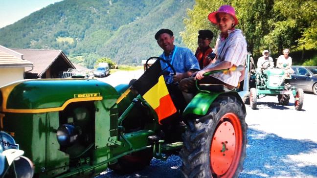 Hubert et son épouse prennent part pour la première fois à l’ascension  du Mont Stelvio en tant que participants au volant d’un Deutz F1L612.