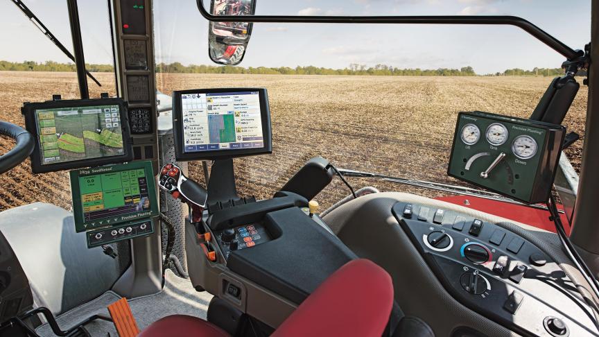 Des capteurs et appareillages comme le GPS permettent  aux agriculteurs de travailler de manière très précise  dans les champs.