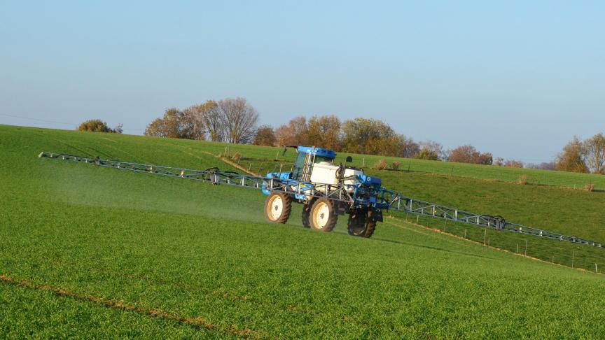 A partir du 1er janvier 2019, les agriculteurs seront dans l’obligation d’utiliser un matériel d’application des produits phytos réduisant la dérive de minimum 50%.