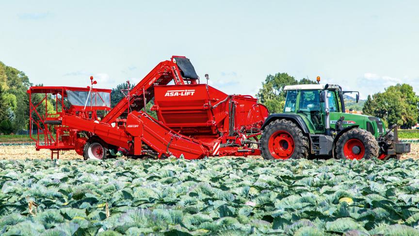 Depuis 2019, les machines Asa-Lift, traditionnellement bleues, sont commercialisées uniquement en rouge Grimme.