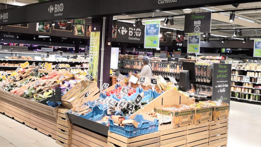 En 2021, les supermarchés étaient, une nouvelle fois, les lieux en Wallonie où les dépenses en produits alimentaires bio  sont les plus importantes (40,4 % de la part totale des ventes en produits bio).