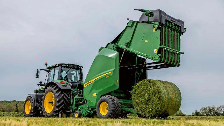 Les presses V452M et V462M reçoivent de nouvelles courroies, plus rugueuses, pour un meilleur déroulement du filet.