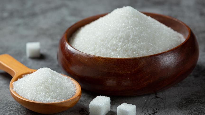 La Commission a donc dû freiner dès l'an dernier les importations de produits sensibles tels que les œufs, le sucre et le maïs.