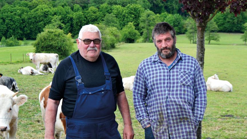 Philippe et Olivier Leurquin ont remporté le concours grâce à une prairie de 10ha pâturée extensivement et suivie depuis le début du programme Maec.