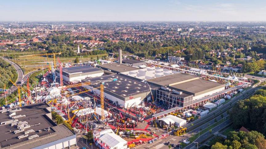 Matexpo s’étend à l’intérieur et à l’extérieur du parc des expositions Kortrijk Xpo.
