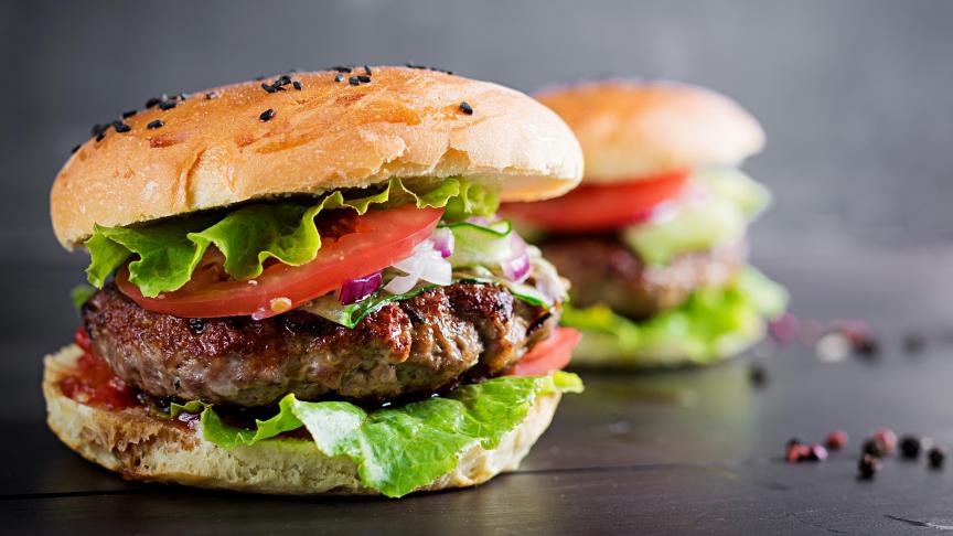 La commission rappelle que tout ce qui se trouve  dans notre assiette et provient de l’UE a la même  qualité que tout ce qui vient de l’extérieur de l’UE.